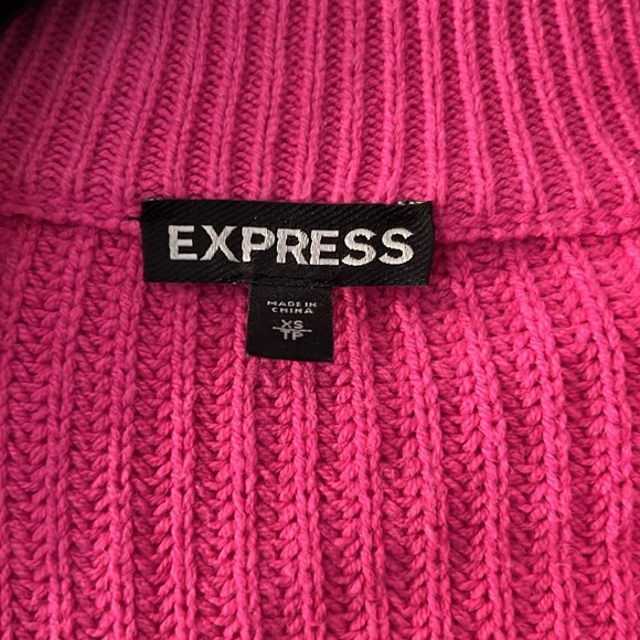 Express Sweater - Picture 2 of 3